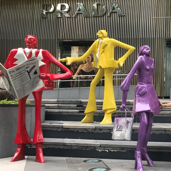 Meet your Posher, Chic - Picture 1 of 1